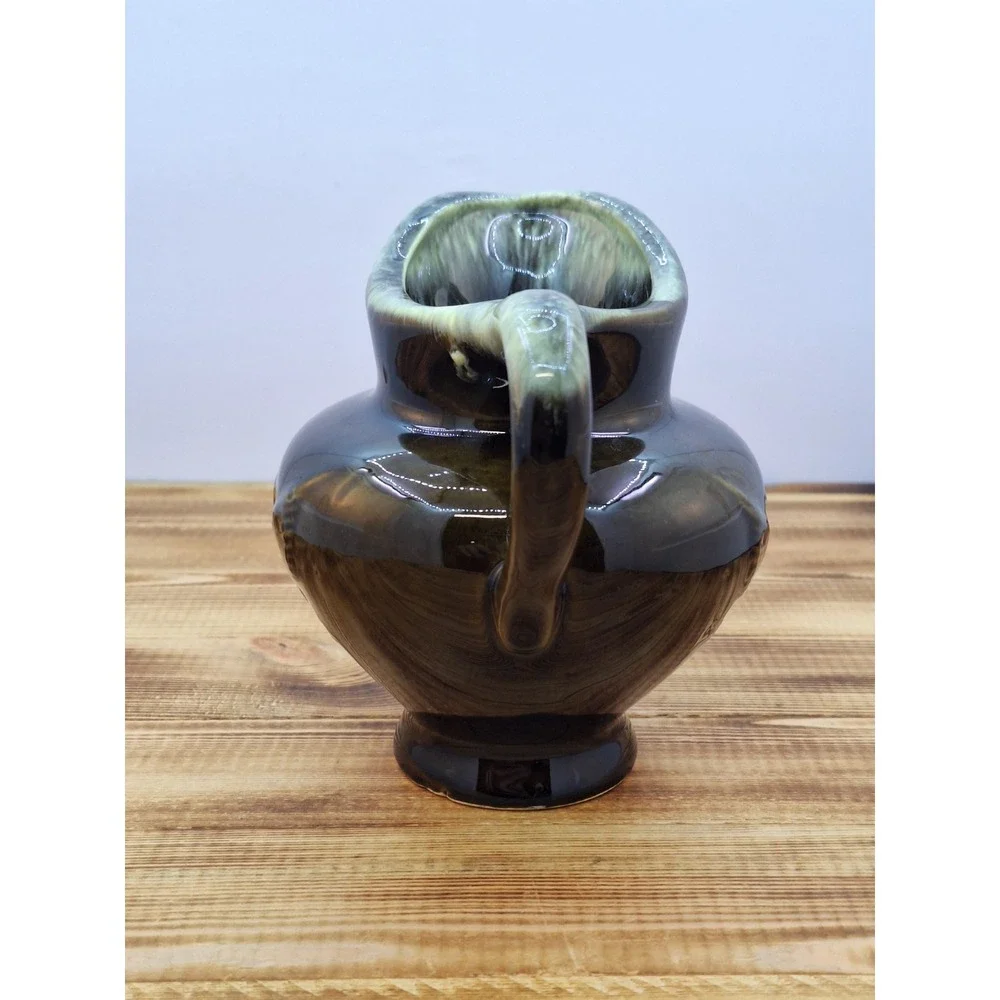 Hull Pottery USA Imperial Eagle Green Drip Glaze Pitcher F-91 1970s Bicentennial